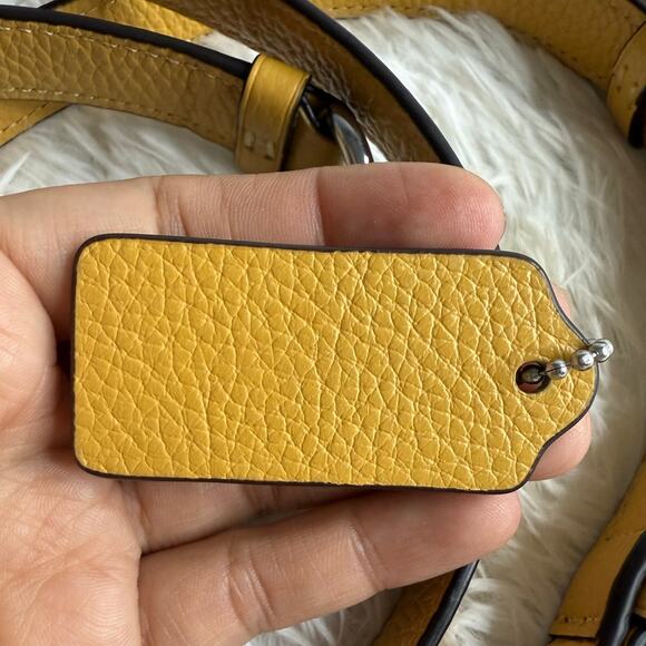 Coach Hang Tag and Replacement Strap - Picture 8 of 9